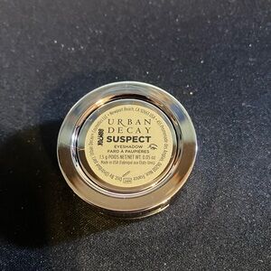 Urban Decay Eyeshadow- Suspect